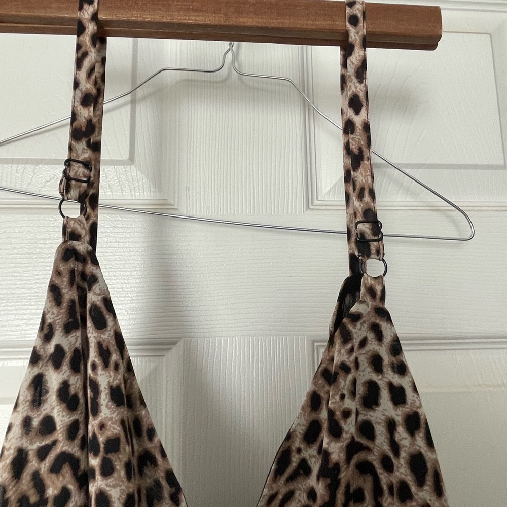 Torrid top - Picture 6 of 7